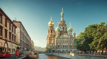 Какая улица есть в Санкт-Петербурге?