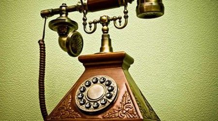 Что смастерили из телефона сначала Мишка, а потом и Коля в рассказе Носова «Телефон»?