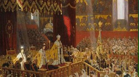 Что торжественно являли народу русские монархи при коронации?
