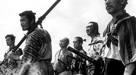 Каким холодным оружием бился Камбэй, герой фильма «Семь самураев»?