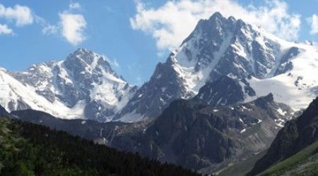Какая гора - наивысшая точка Кавказа?