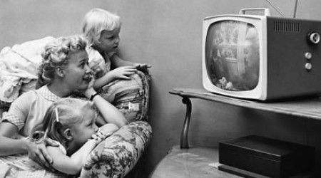 Как называлась популярная в СССР телепередача?