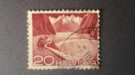 На почтовых марках какой страны написано её латинское название Гельвеция?