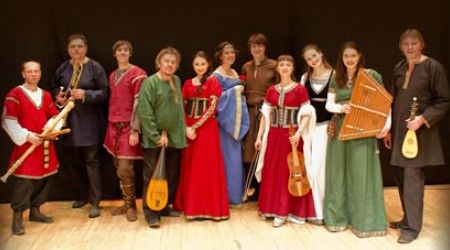 Какие музыкальные инструменты в русских сказках называют «самогудами»?