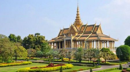 Столица какой страны является город Пномпень?