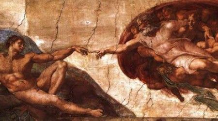 Под покровительством какого флорентийского рода творил Микеланджело?