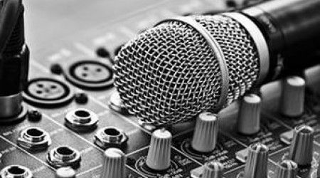 С какой песней Дима Билан увез с Евровидения хрустальный микрофон и вместе с ним победу?