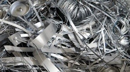 Что разрушает изделия из металлов?