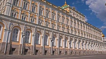 Какие еще палаты были в Кремле помимо Оружейной, которые впоследствии вошли в состав Оружейной палаты?