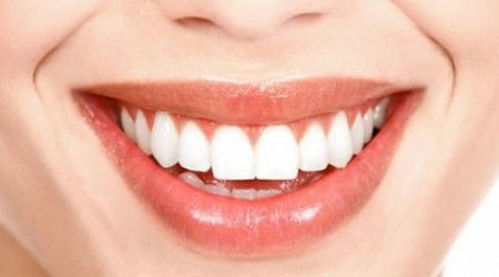 Как называется твёрдое вещество, которым покрыты зубы?