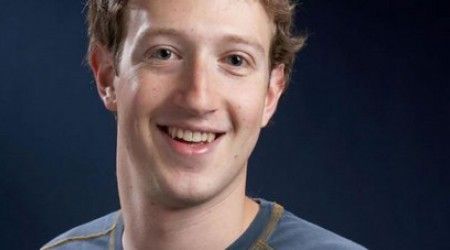 Назовите основателя  Facebook?