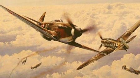 Какой лётчик первым примерил в воздушном бою таран?