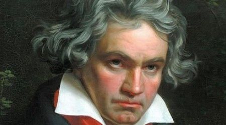 В каком жанре Людвиг ван Бетховен написал "Творения Прометея"?