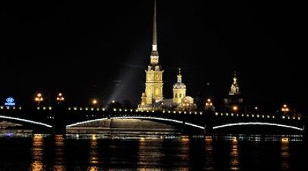 До какого года Петропавловский собор был самым высоким зданием Санкт-Петербурга?
