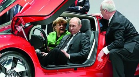 Какой марки был первый автомобиль Владимира Путина?