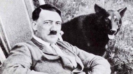Как звали отца Адольфа Гитлера?