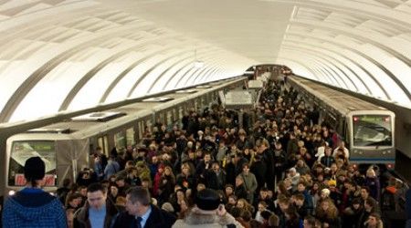 Что с декабря 2014 года есть во всех поездах Московского метрополитена?