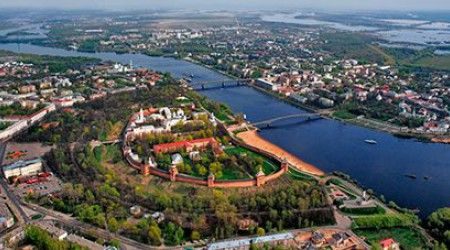 До какого года Великий Новгород назывался просто Новгородом?