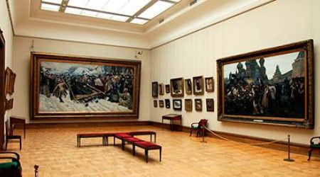 На какое знаменитое полотно из Третьяковской галереи в 1913 году было совершено покушение душевнобольным, после чего восстановлением некоторых фрагментов картины занимался сам художник?
