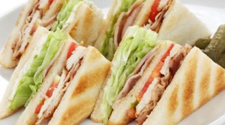 В какой стране был придуман бутерброд «сэндвич»?