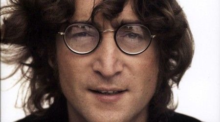 На чьем концерте в 1974 году в «Мэдисон Сквер Гарден» Джон Леннон в последний раз выступил на сцене?