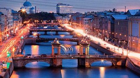 Какой из известных мостов Санкт-Петербурга проходит через Екатерининский канал?