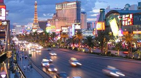 Как называлось казино, которое одним из первых было связано с мафией в Лас-Вегасе?
