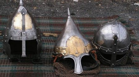 Как назывался шлем древнерусского воина?
