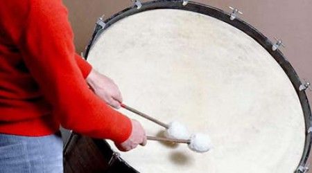Как называется приём игры на барабане?