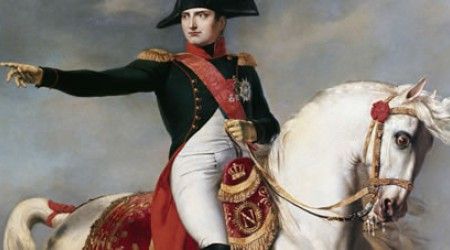 Как звали возлюбленную Наполеона, ставшую его первой женой?