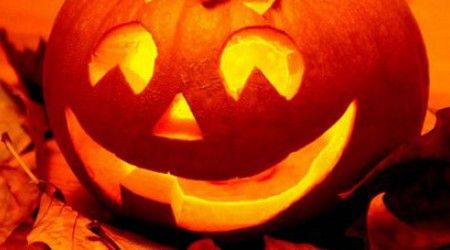 31 числа этого месяца американцы традиционно отмечают Хэллоуин