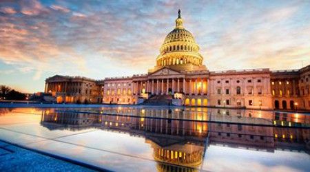 С какого года Конгресс США заседает в Вашингтоне?