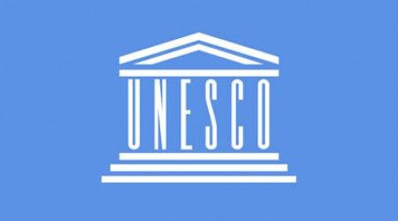 Что, если исходить из названия, лежит ВНЕ сферы деятельности ЮНЕСКО?