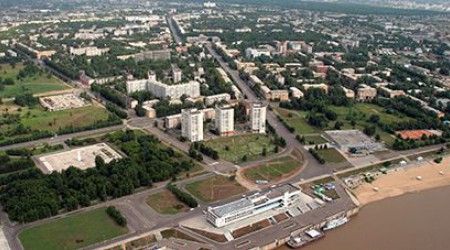 Какое другое, исторически сложившееся название, имеет город Комсомольск-на-Амуре?