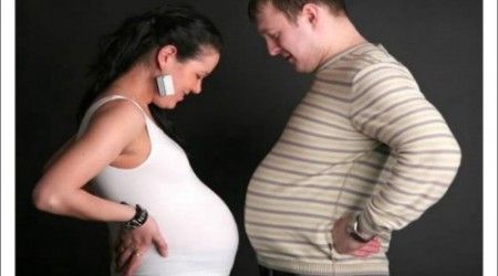 За чем беременная жена посылает мужа в магазин ночью?